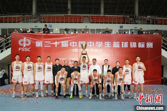 回浦中学两年四夺全国总