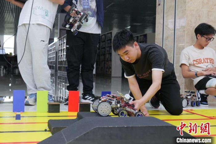 中俄大学生人工智能大赛黑河开赛 32院校百支队