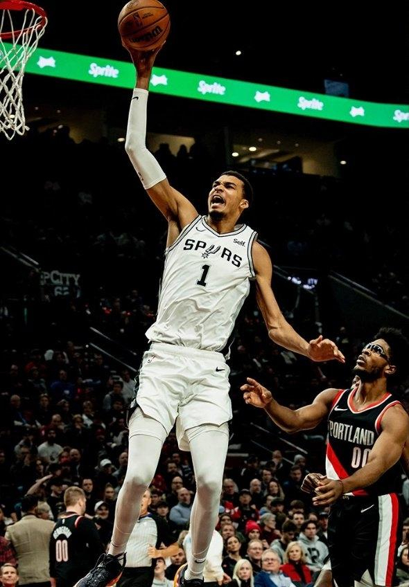 斯库特-亨德森表现低迷 阻碍开拓者重建进程