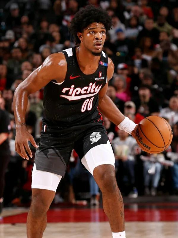 斯库特-亨德森表现低迷 阻碍开拓者重建进程