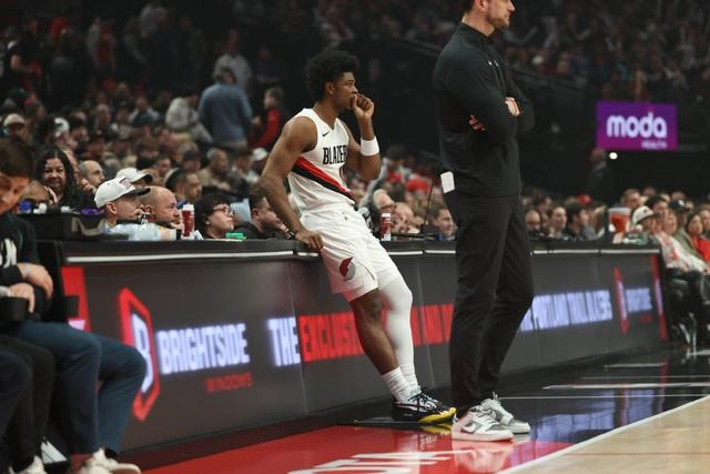 斯库特-亨德森表现低迷 阻碍开拓者重建进程