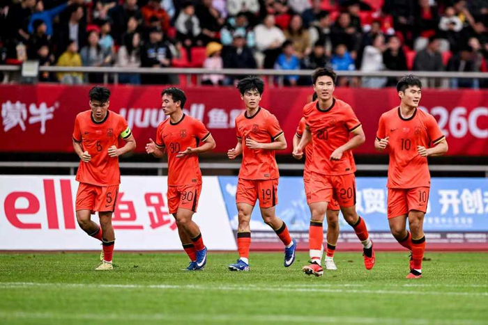 杨铭锐首战建功却遭替补？U19国足对阵澳大利亚