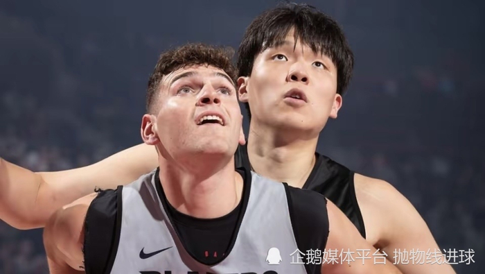 克林根赛季爆发领跑联盟 篮板盖帽双榜前五