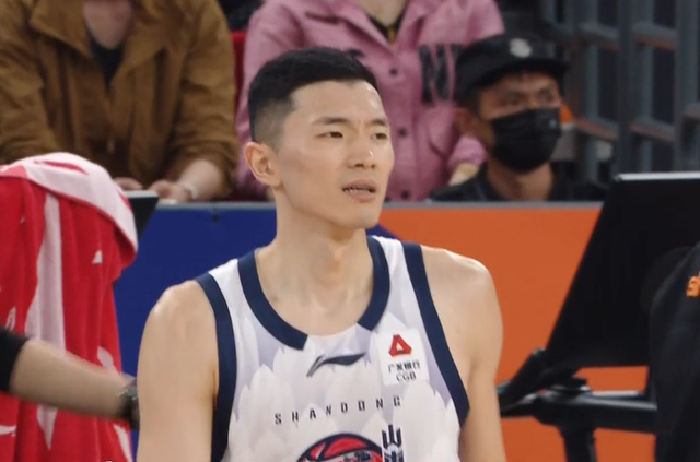 山东男篮客场惜败上海 系列赛0-1落后 陶汉林两双